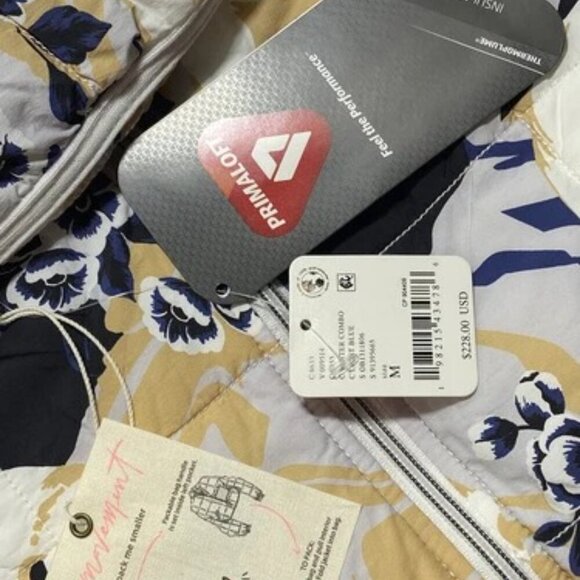 NEW FREE PEOPLE Womens Jacket Size M White/Multi Polar Bear Graphic Puffer - Picture 8 of 8